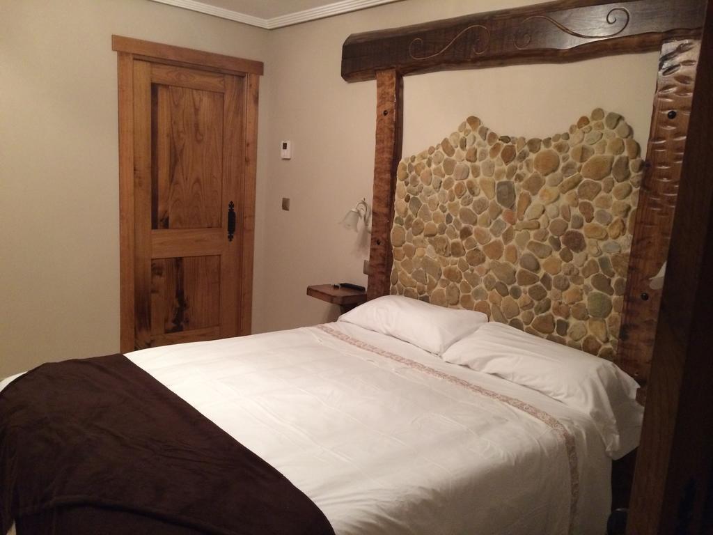 Posada El Molino De Cadalso Cereceda  Zimmer foto